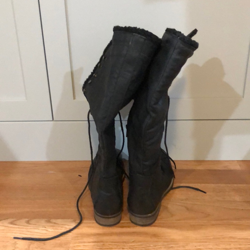 Lace up, black, combat style leather boots - Picture 3 of 5